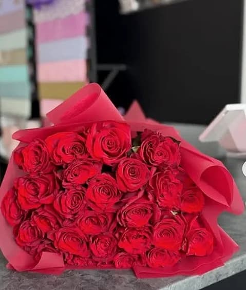 75 fresh rose bundle same-day delivery LA